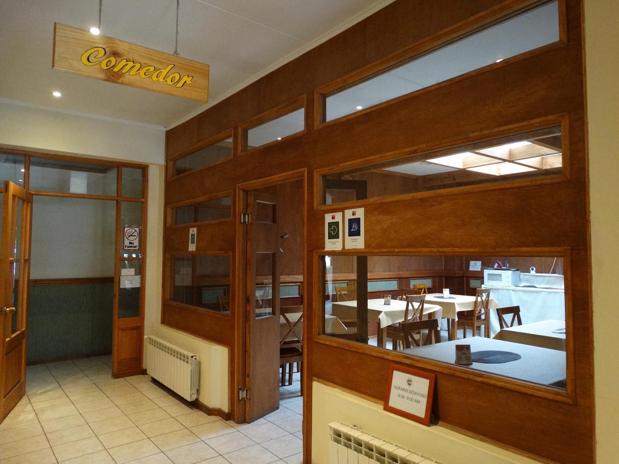 Hostal Don Guillermo Puerto Natales Eksteriør bilde